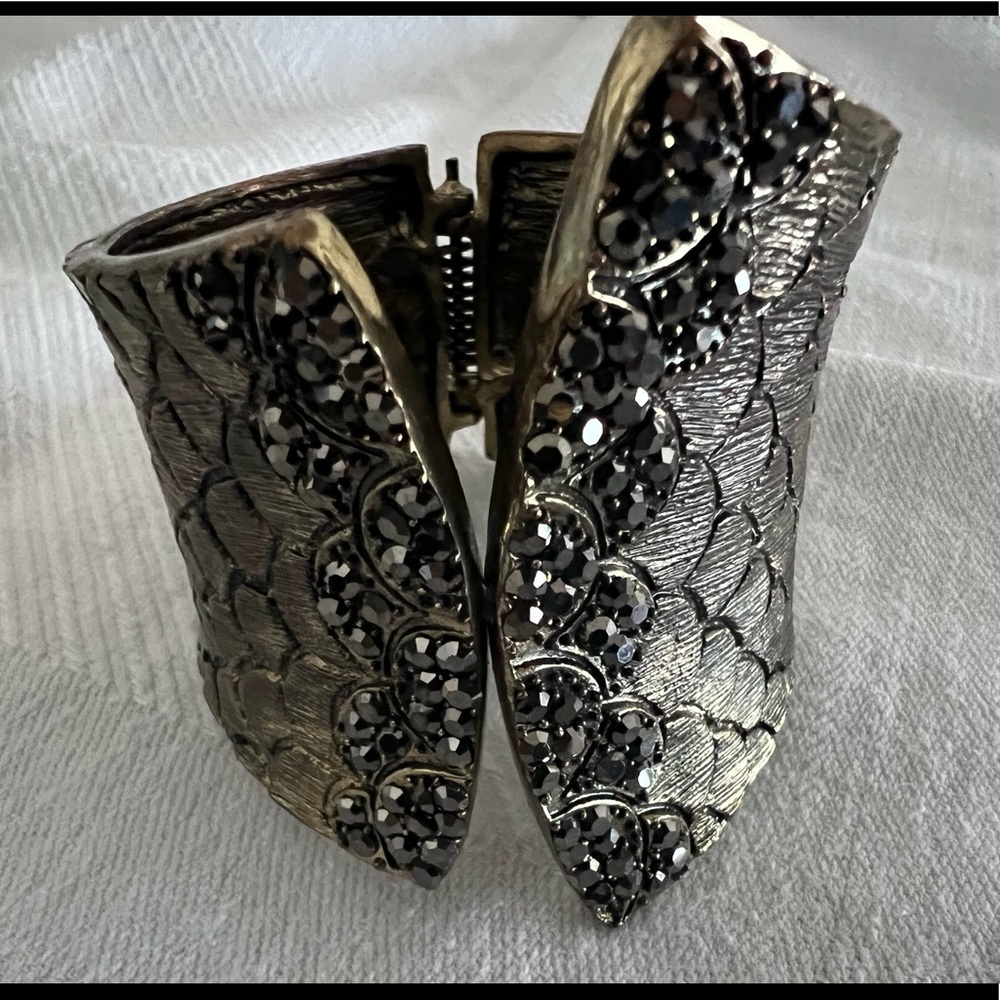 ICHTHYS (FISH) SCALE JEWELRY BRACELET snap-on